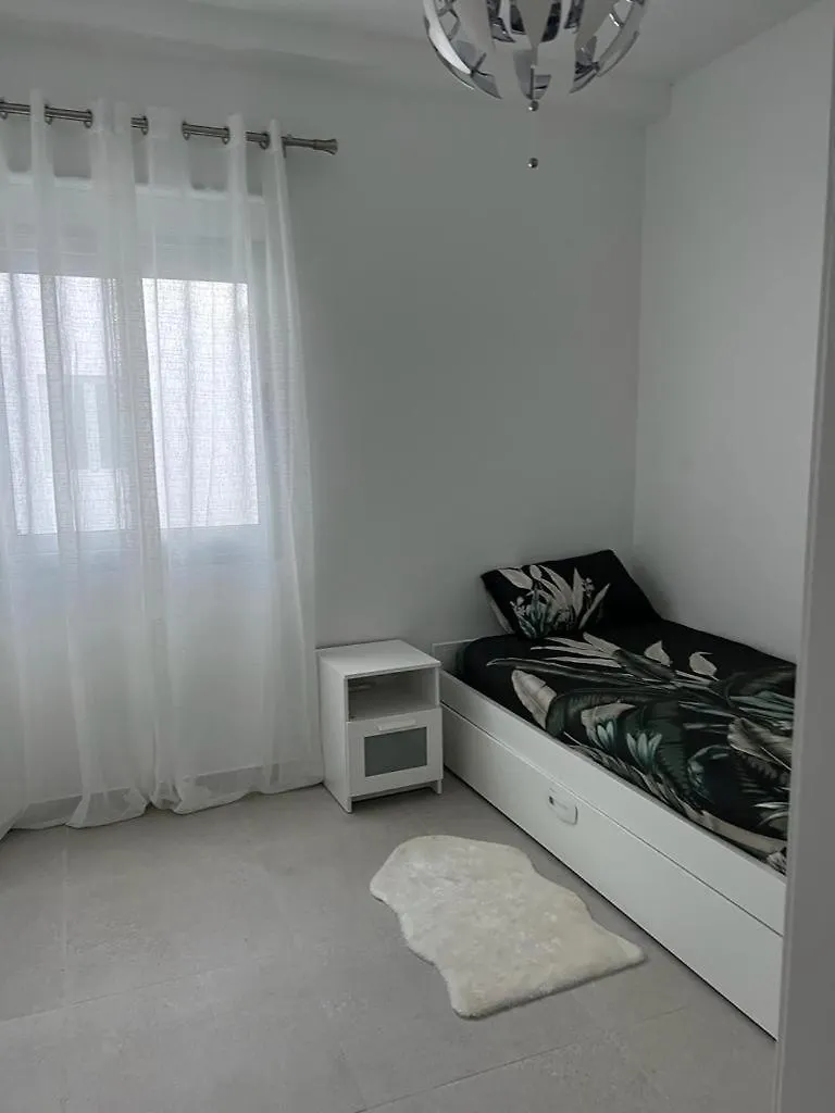 Lola Apartment Gran Tarajal